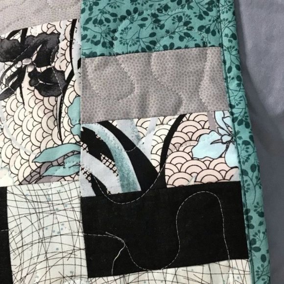 Quilt handcrafted on Machine 58” x 70” New - Picture 5 of 10